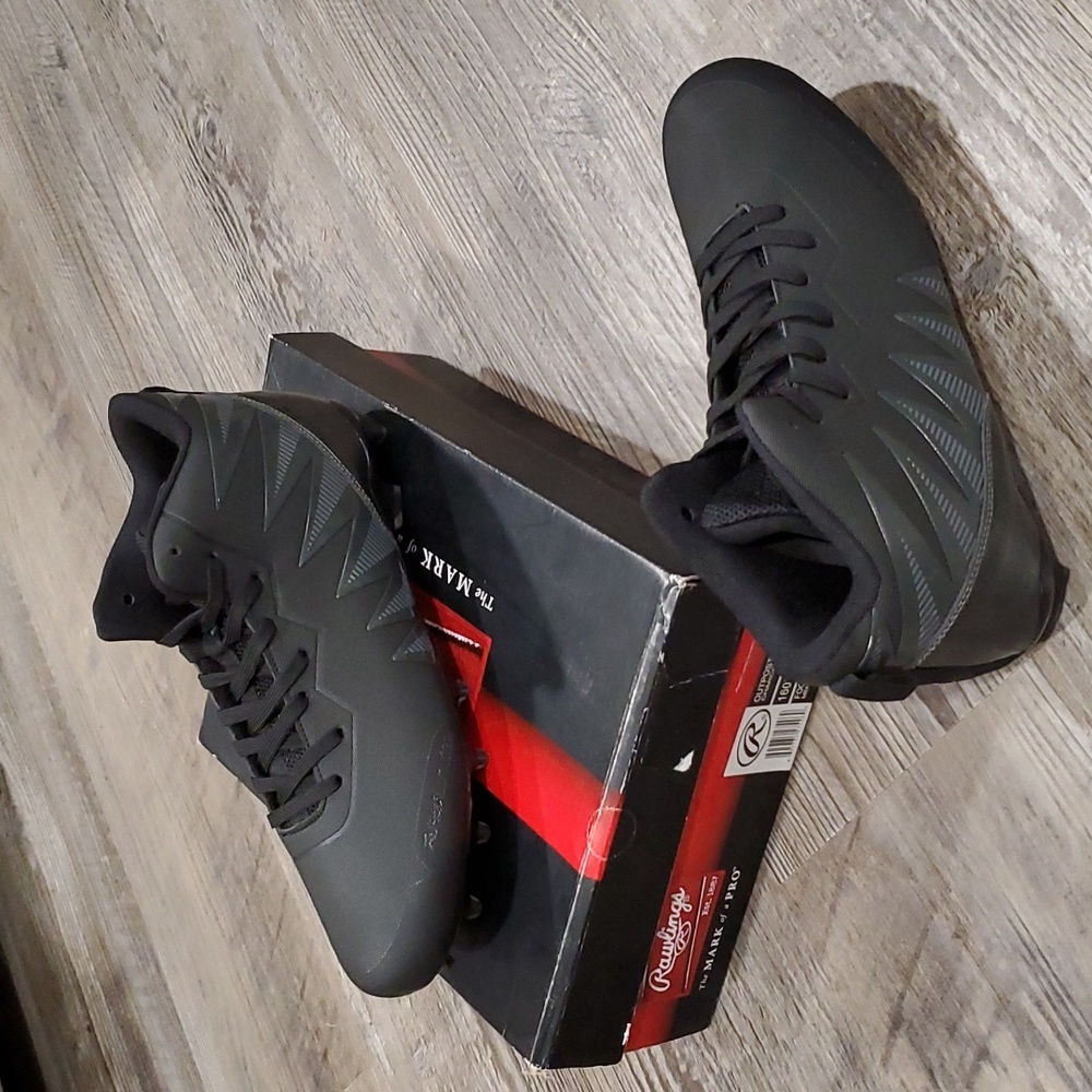 Rawlings Outpost Mid Football Cleats Size 11